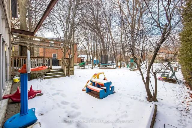 Additional image 29 of 14 Northmount Ave