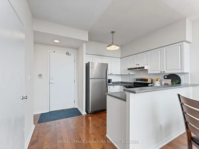 Additional image 6 of 200 Manitoba St Unit 620