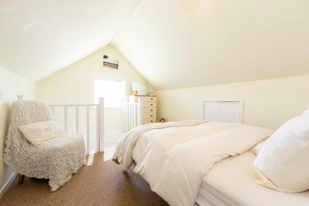 Additional image 35 of Tawel Fan, Nelson, Treharris