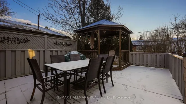 Additional image 37 of 73 Regency Sq