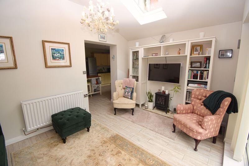 Additional image 3 of 13 Tudor Mews, Miskin, CF72 8SL
