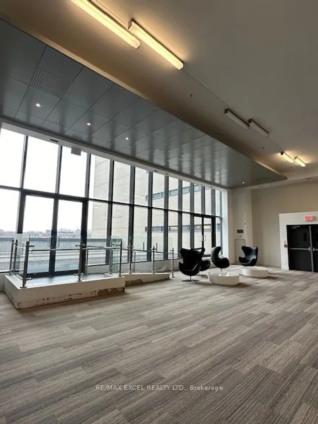 Additional image 28 of 36 Lisgar St Unit #821W