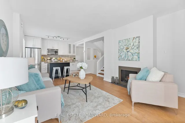 Additional image 8 of 75 Upper Canada Dr Unit 1