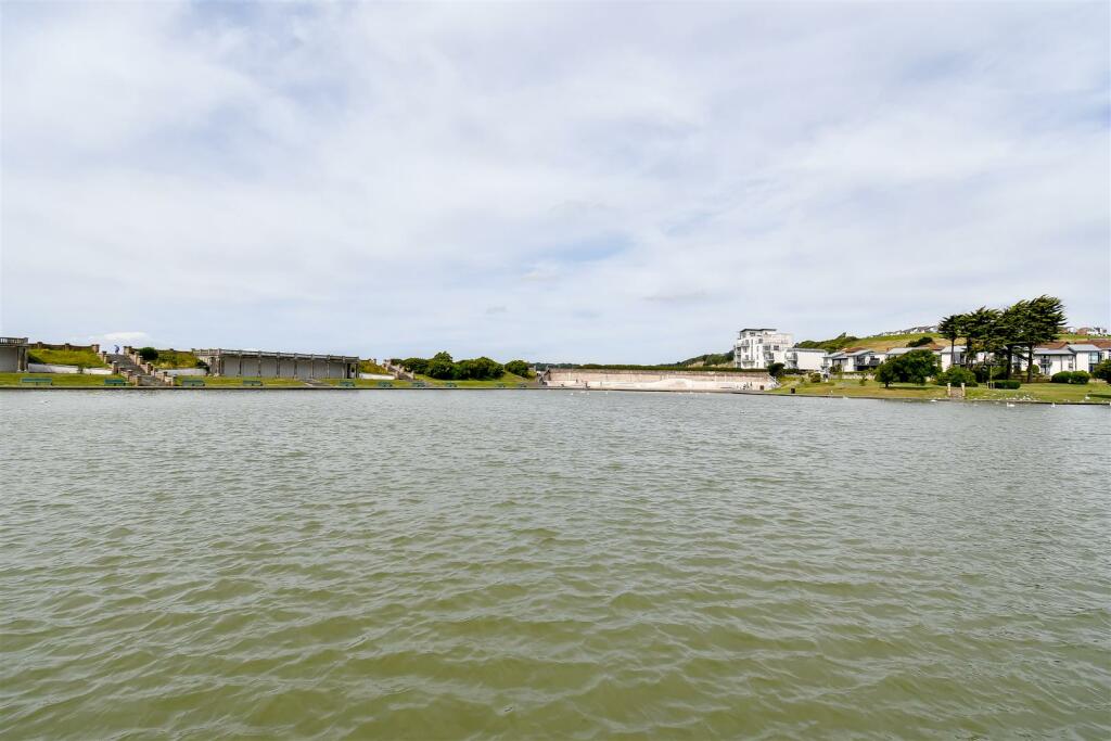 Additional image 25 of Lakeside, Barry