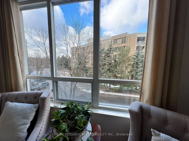 Additional image 12 of 205 The Donway W Unit 320