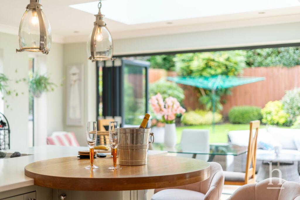 Additional image 29 of Barnston Road, Heswall, CH60
