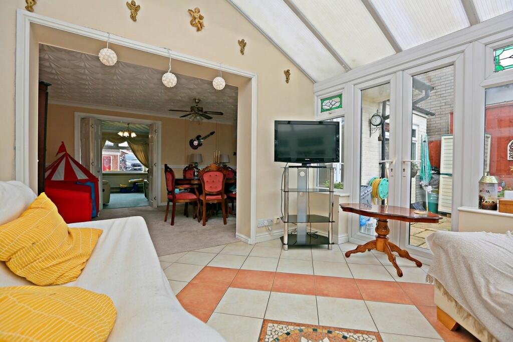 Additional image 17 of Manorbier Close, Tonteg, Pontypridd, CF38