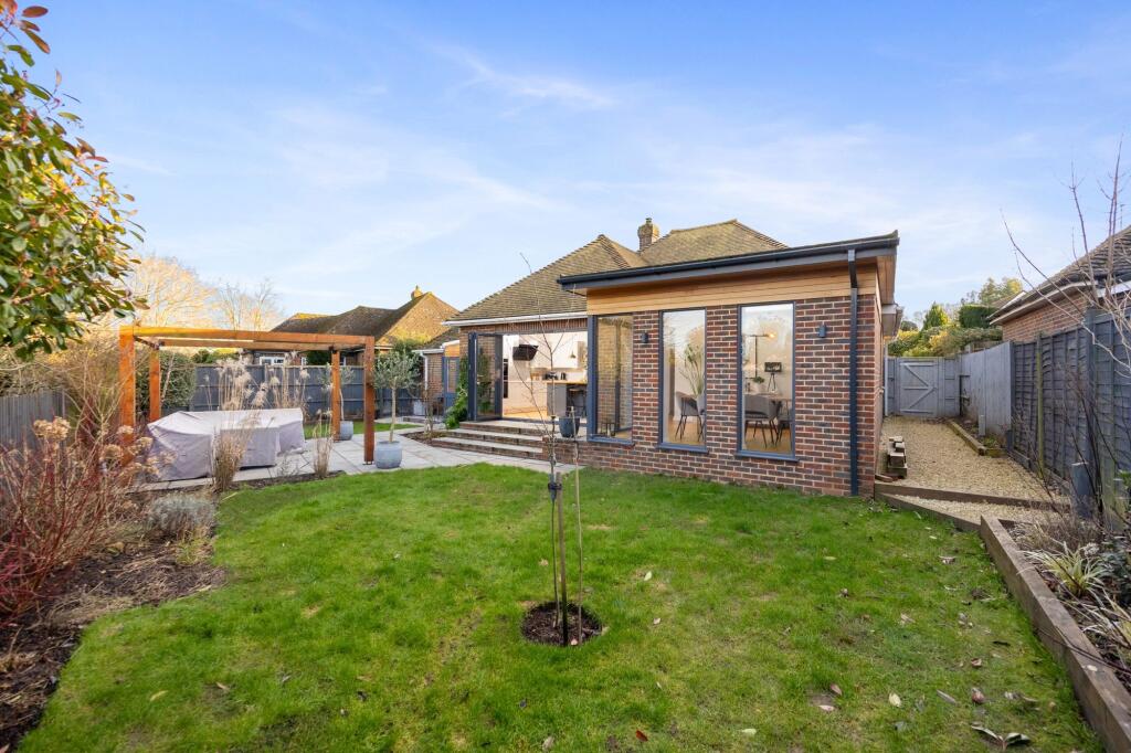 Additional image 22 of Cedar Way, Henfield, BN5