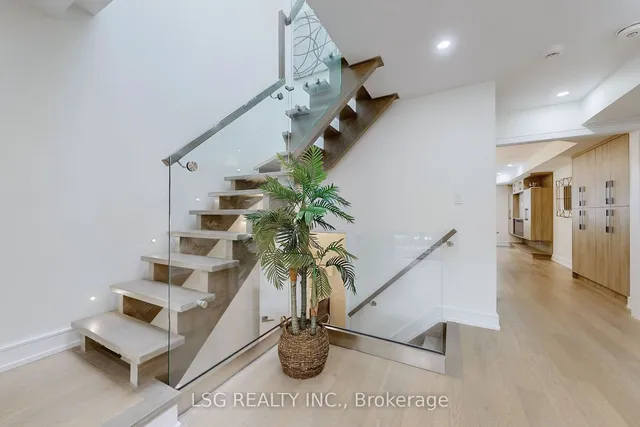 Additional image 12 of 868 Shaw St