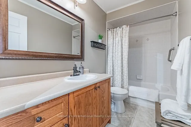 Additional image 29 of 130 Robert St Unit 6