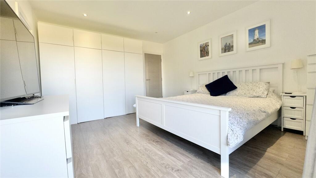 Additional image 20 of Downham Road North, Heswall, Wirral, CH61