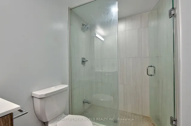 Additional image 9 of 225 Village Green Sq Unit 1510