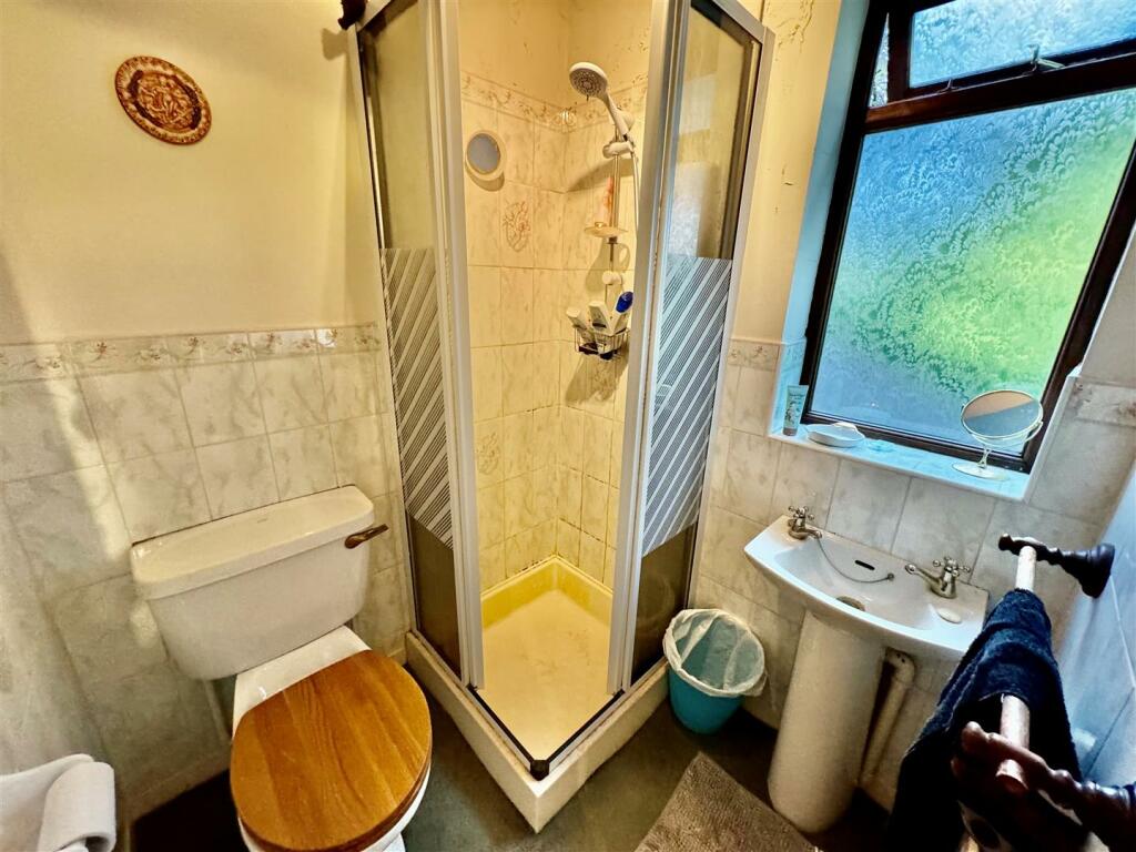 Additional image 12 of Wealstone Lane, Upton