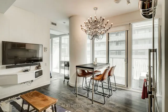 Additional image 14 of 42 Charles St Unit 801