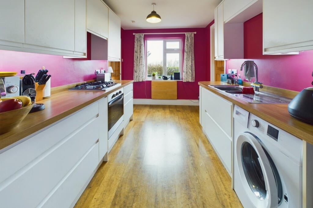 Additional image 17 of 42 Wellington Terrace, Clevedon, North Somerset, BS21