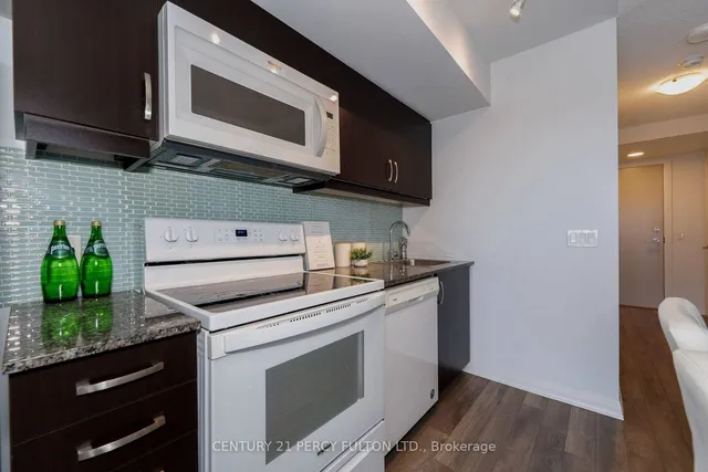 Additional image 13 of 30 Meadowglen Pl Unit 704