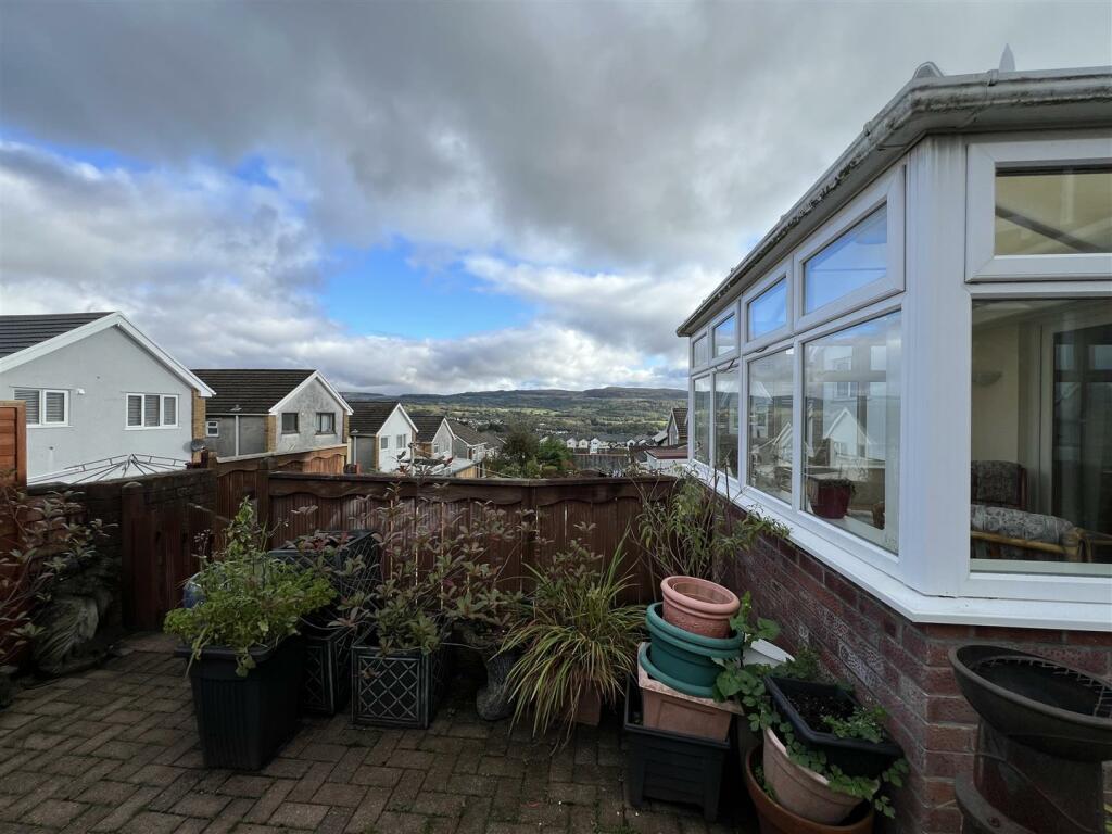 Additional image 28 of Parc Glas