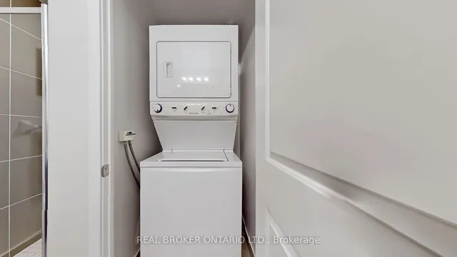 Additional image 24 of 26 Norton Ave Unit 1803