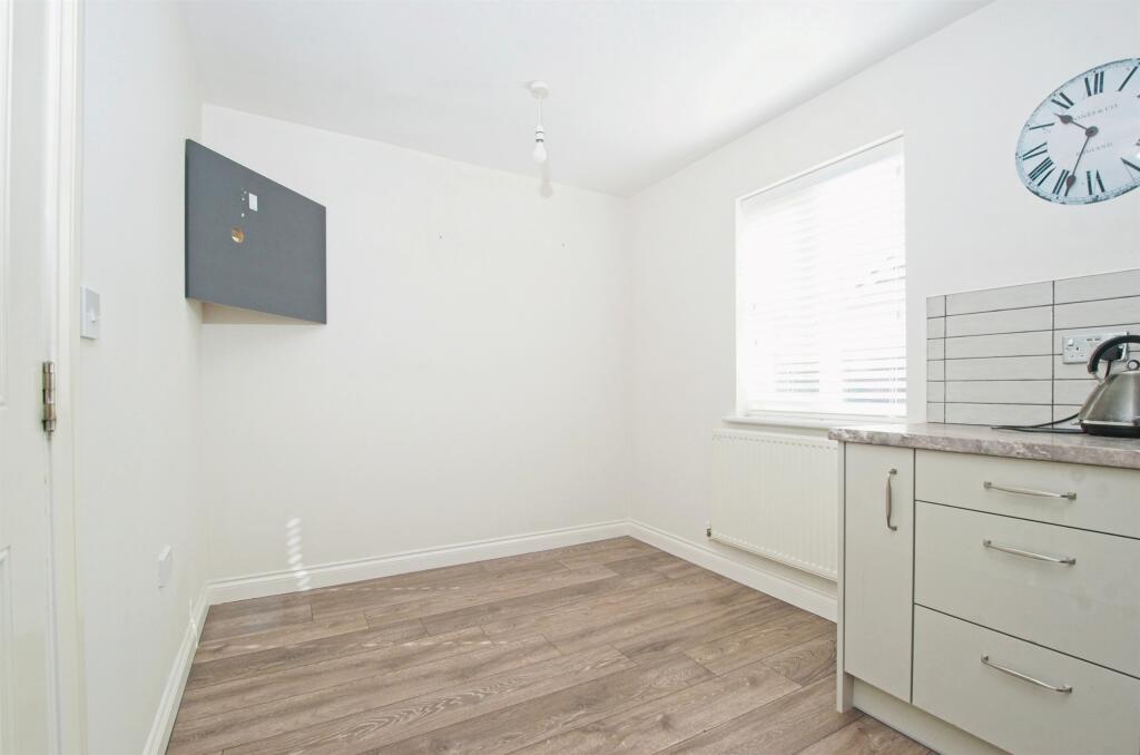 Additional image 9 of Clos Springfield, Talbot Green, Pontyclun