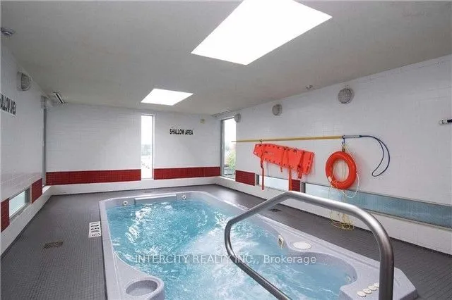 Additional image 21 of 1050 The Queensway Ave Unit 712