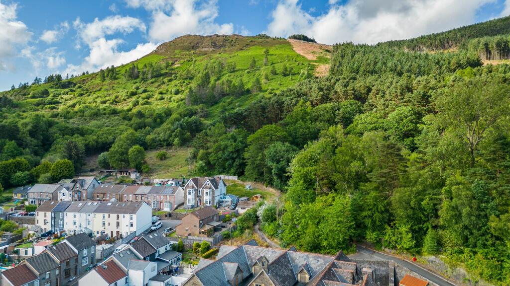 Additional image 20 of Upper Alma Place, Pentre