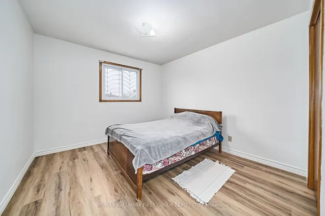 Additional image 19 of 10 Romanway Cres