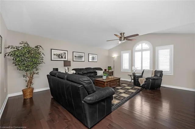 Additional image 20 of 32 Waterwheel Cres