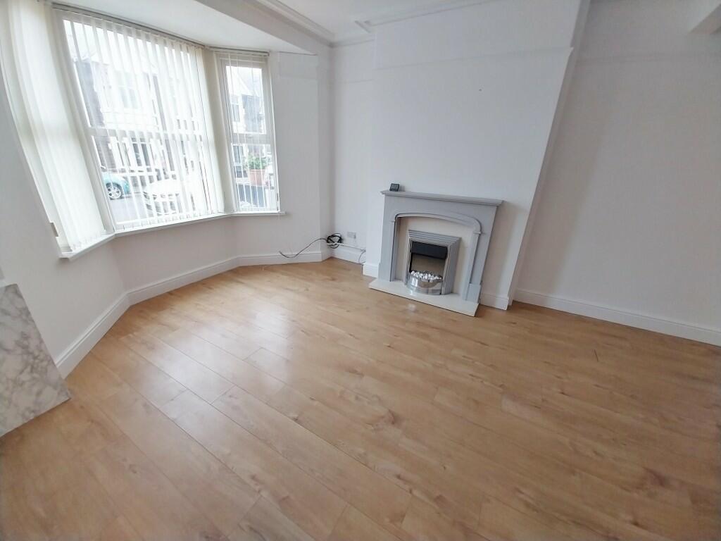 Additional image 19 of Highfield Avenue, Porthcawl, South Glamorgan, Bridgend (County of), CF36