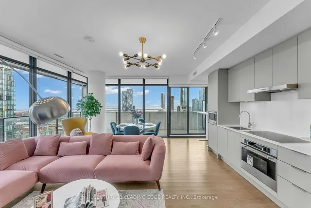 Additional image 24 of 20 Lombard St Unit 3603