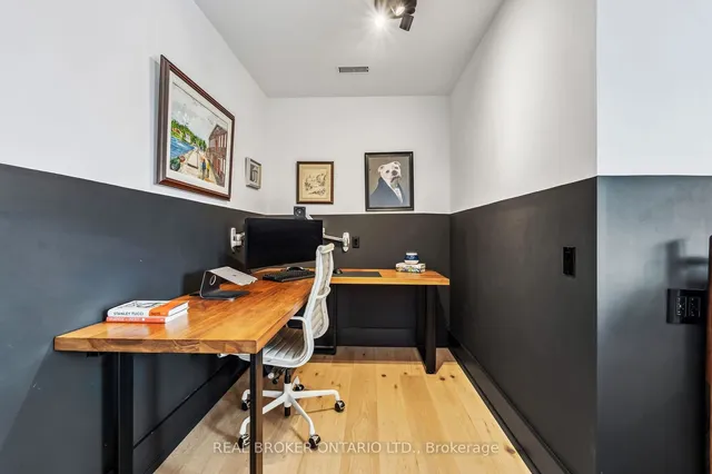 Additional image 24 of 44 Hunt Club Dr