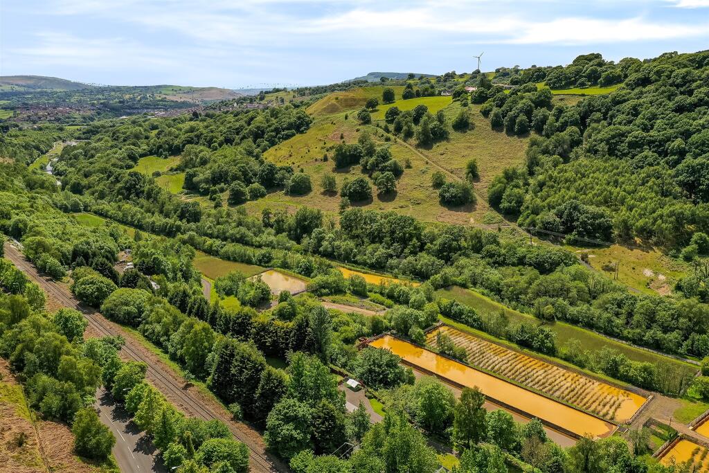 Additional image 30 of Taff Merthyr House, Treharris