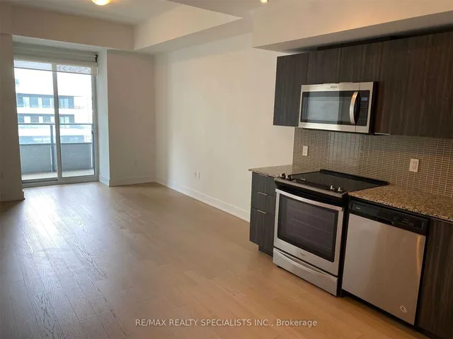 Additional image 4 of 20 SHORE BREEZE Dr Unit 404