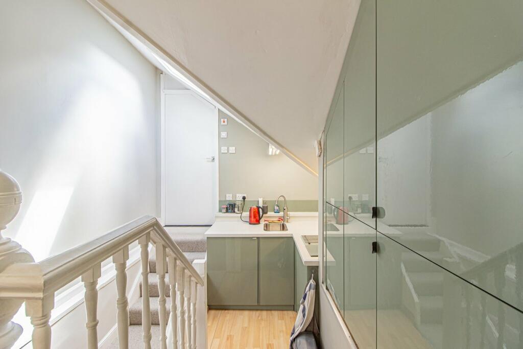 Additional image 28 of Llantrisant Road, Pontyclun, CF72