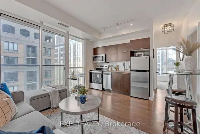 Additional image 6 of 126 Simcoe St Unit 1407