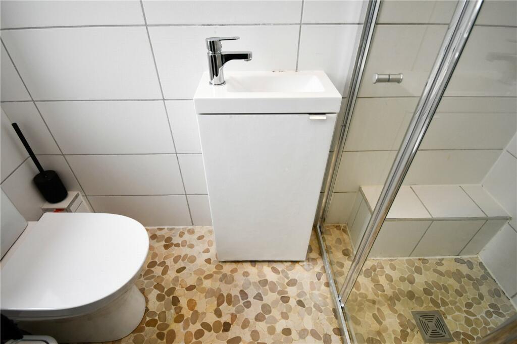 Additional image 18 of Avondale Avenue, Moreton, Wirral