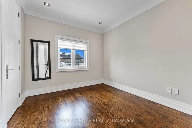 Additional image 25 of 280 Poyntz Ave