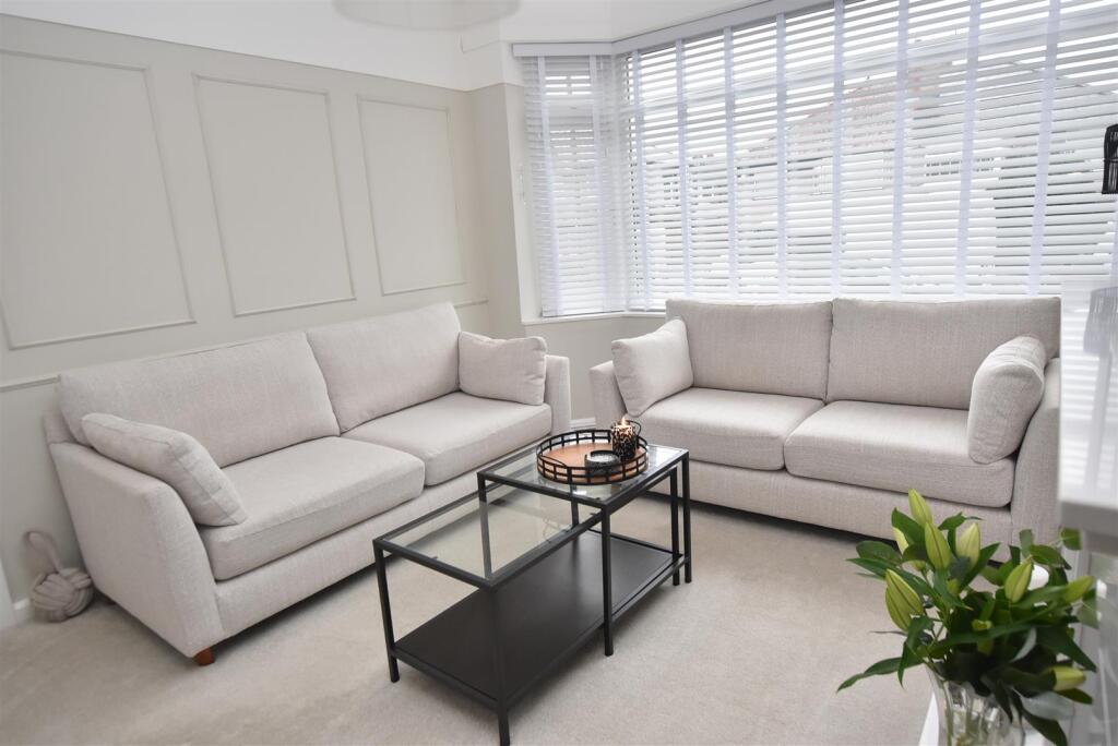 Additional image 6 of Woodcote Bank, Bebington Border