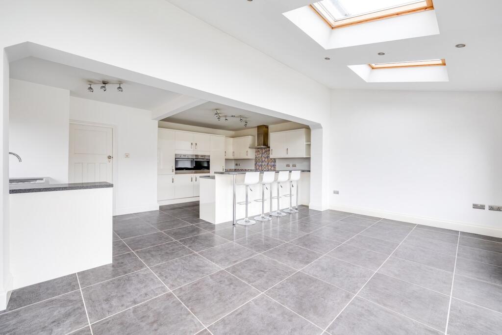 Additional image 10 of Fieldway, Chester, CH2