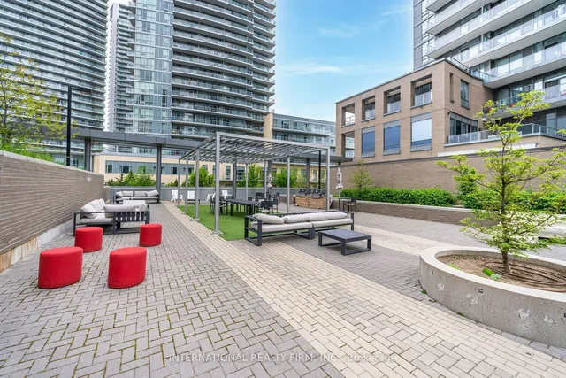 Additional image 31 of 52 Forest Manor Rd Unit 303