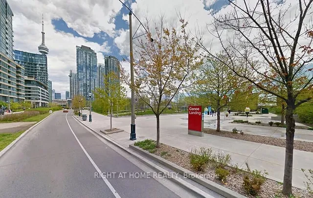 Additional image 29 of 15 Iceboat Terr Unit 3303