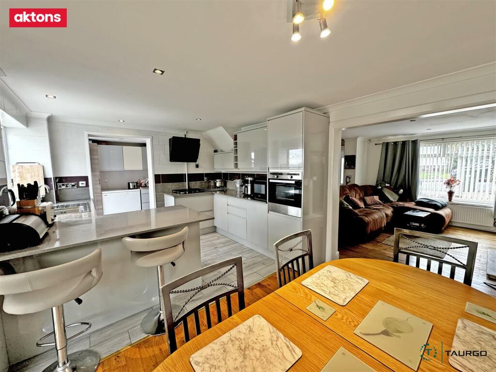 Additional image 3 of Caldicot Court, Caerphilly