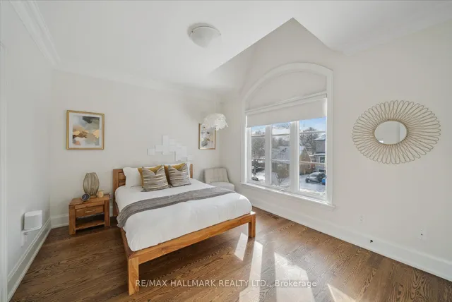 Additional image 28 of 21 Neilson Ave
