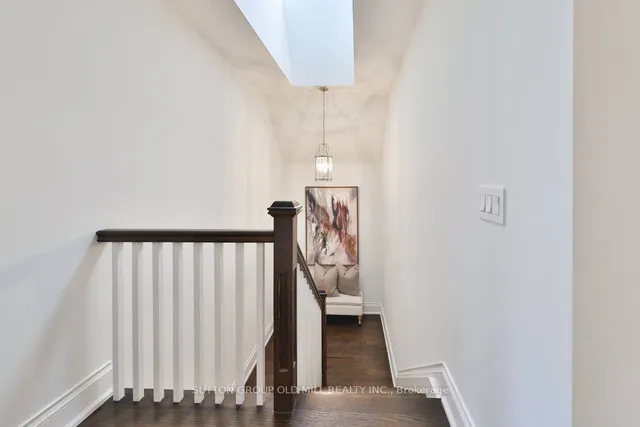 Additional image 29 of 46 Sunnylea Ave