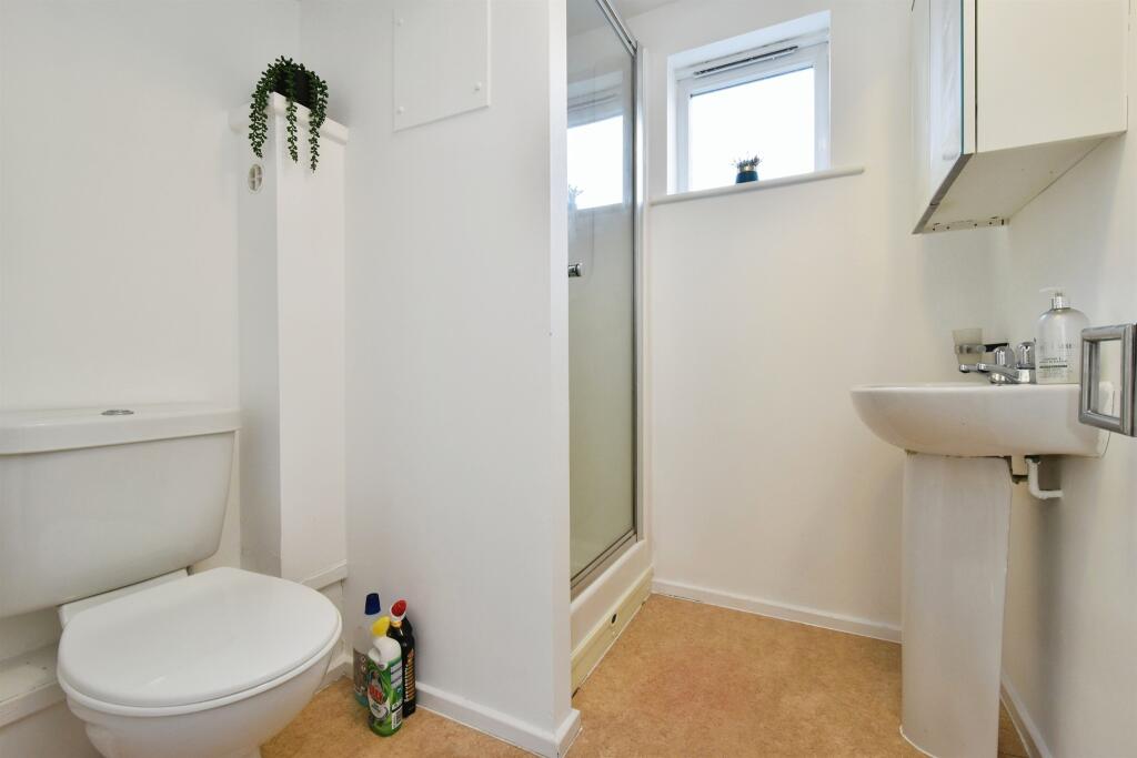 Additional image 25 of Clos Cwm Golau, Merthyr Tydfil