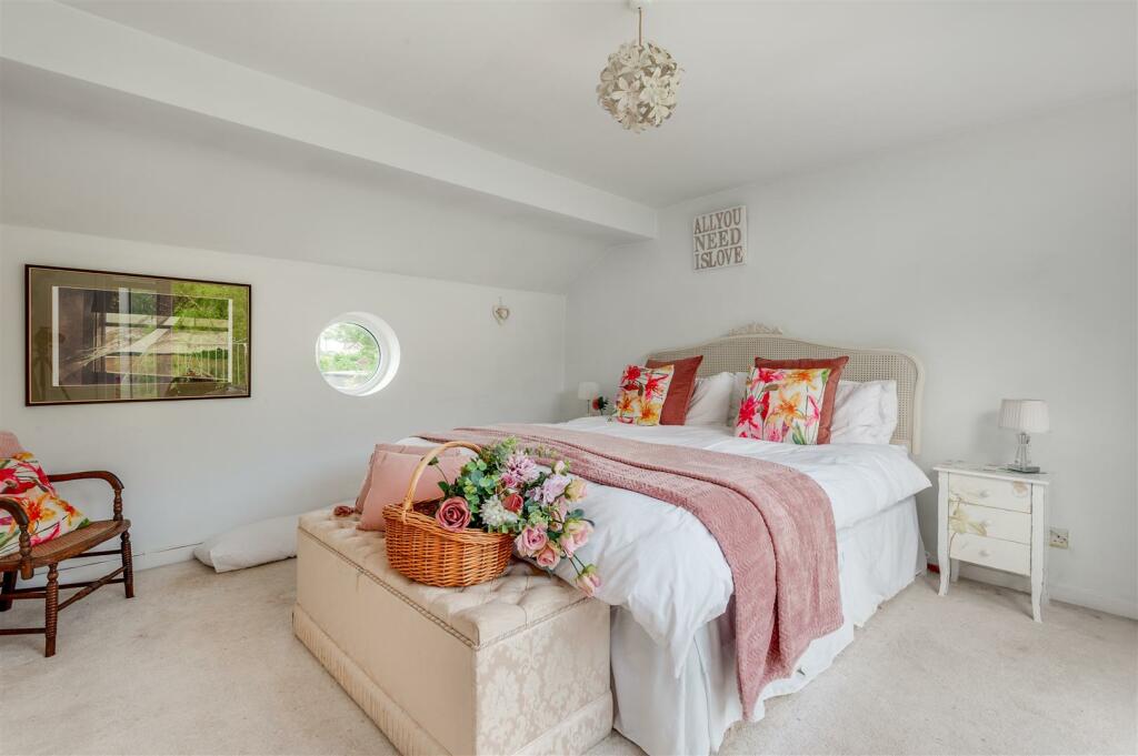 Additional image 20 of Thornton Common Road, Thornton Hough, Wirral