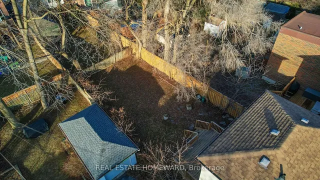 Additional image 40 of 726 Eglinton Ave