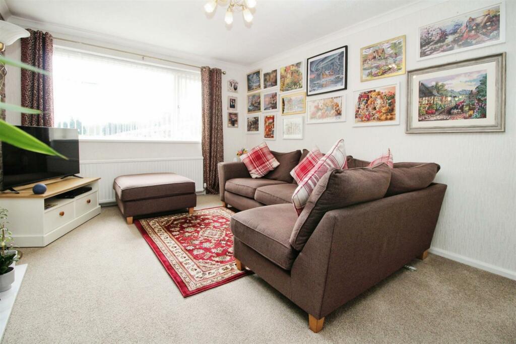 Additional image 5 of Oakdale Drive, Bradford, BD10 0JF