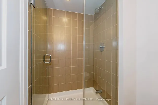 Additional image 17 of 30 Meadowglen Pl Unit 704