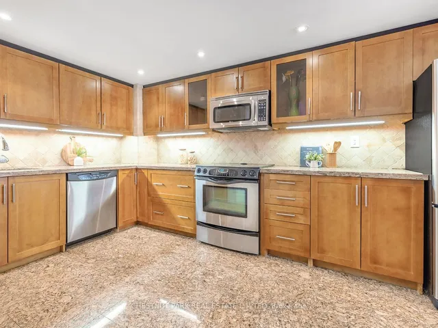 Additional image 17 of 3900 Yonge St Unit 809