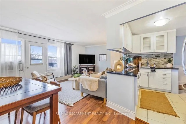 Additional image 9 of 2052 Courtland Dr Unit 401